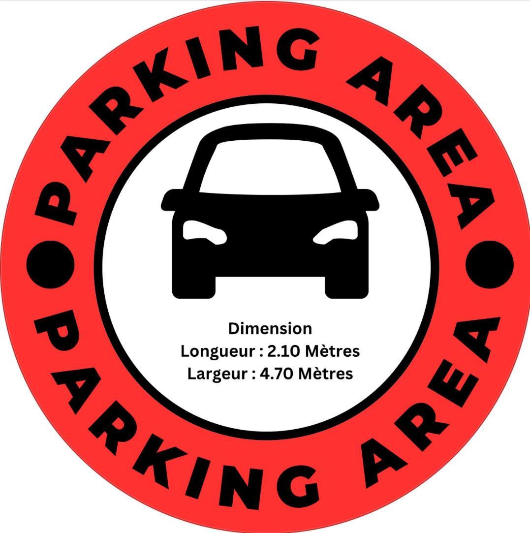 Le Saint Charles-Parking-Climatisation-Centre Ville مينتون المظهر الخارجي الصورة